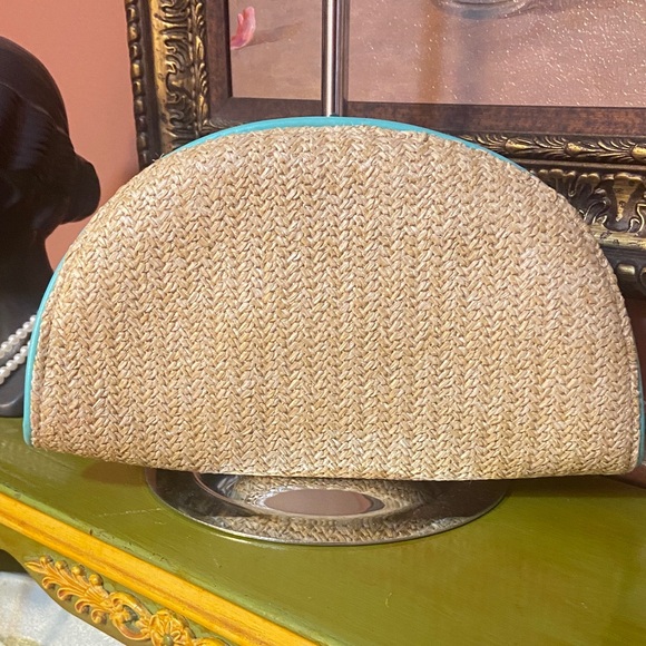 Beach Please NWT Straw Clutch with Embroidery Multicolor Tassel Detail 10x6 - Picture 2 of 5